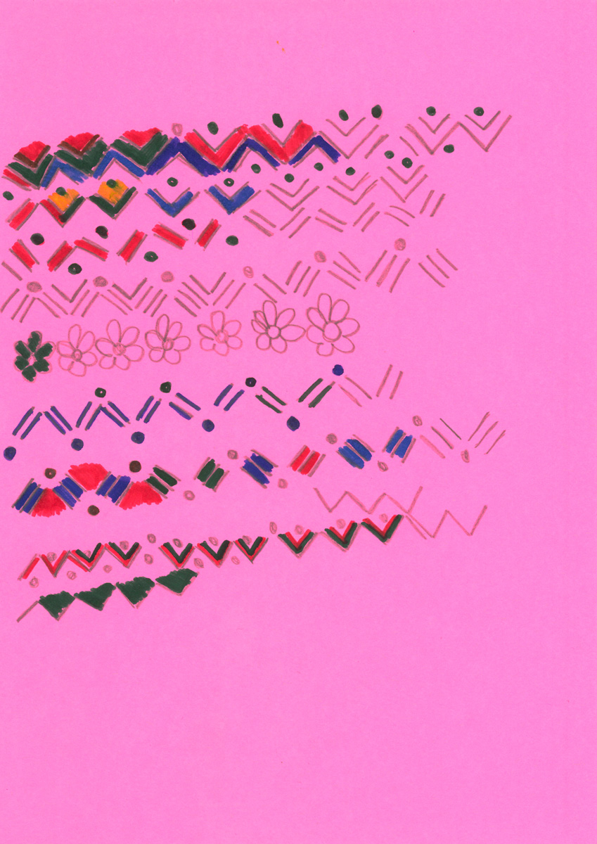 Na czerwonym tle narysowanych jest ołówkiem 13 pionowych rzędów około 1 cm figur - trójkątów, kwadratów i ukośników częściowo wypełnionych kolorami. Rytmiczna kompozycja jest jakby translacją kodu kolekcji pasków na język etnicznych wzorów